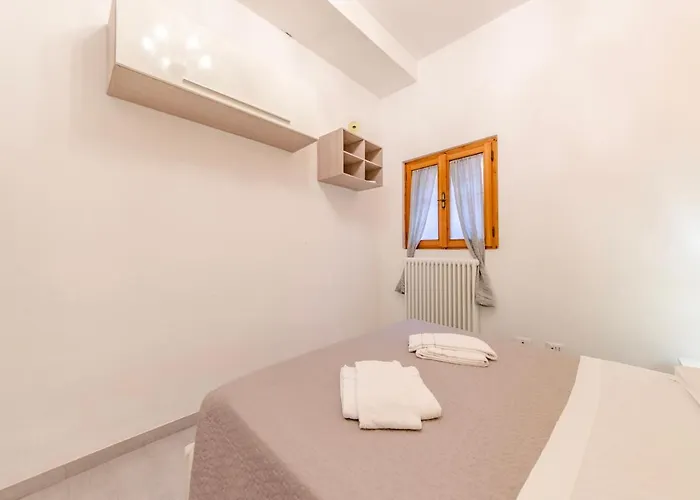 Andrea Flat Mezzanine Floor * Venecia