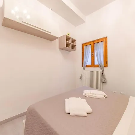 Andrea Flat Mezzanine Floor * Venedig